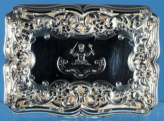 An early Victorian silver table snuff box, Length 4”/100 mm Width 47mm Weight 8.1oz/230grms